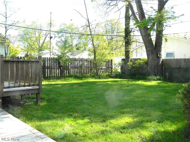 225 Fay Avenue , Avon Lake, OH 44012 Photo 2