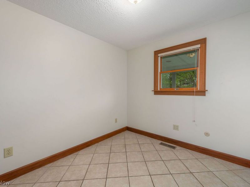 32530 Lake Road , Avon Lake, OH 44012 Photo 20