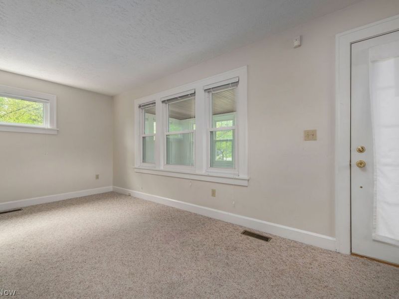32530 Lake Road , Avon Lake, OH 44012 Photo 33