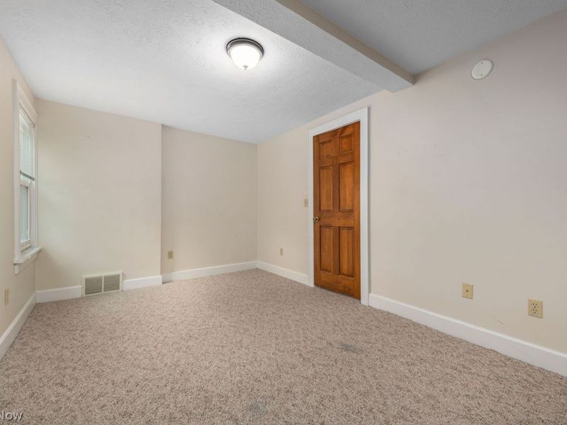 32530 Lake Road , Avon Lake, OH 44012 Photo 43