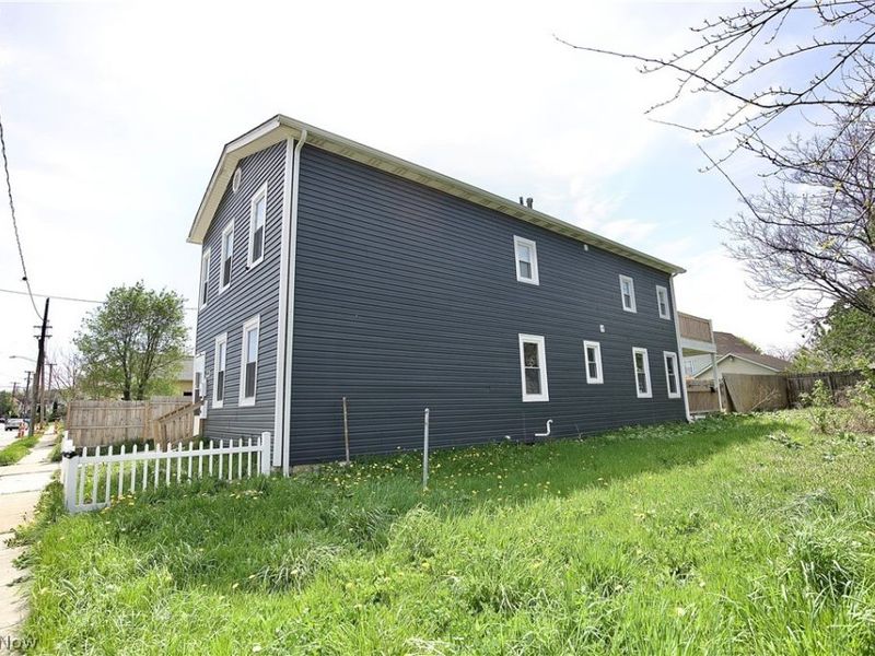 3404 W 49th Street, Cleveland, OH 44102 Photo 3