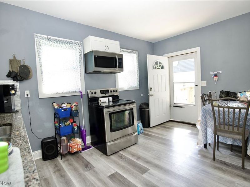 3404 W 49th Street, Cleveland, OH 44102 Photo 8