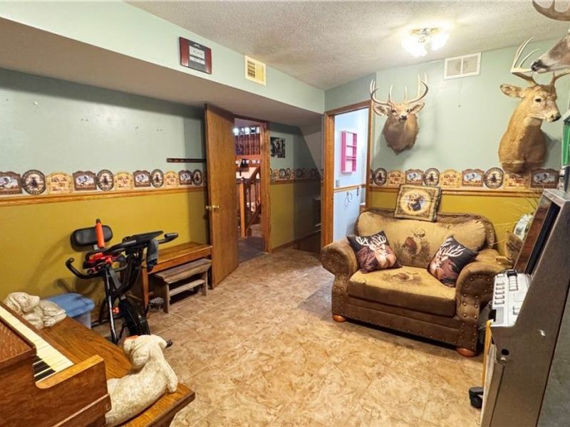 25 Oak Drive, Dillonvale, OH 43917 Photo 22