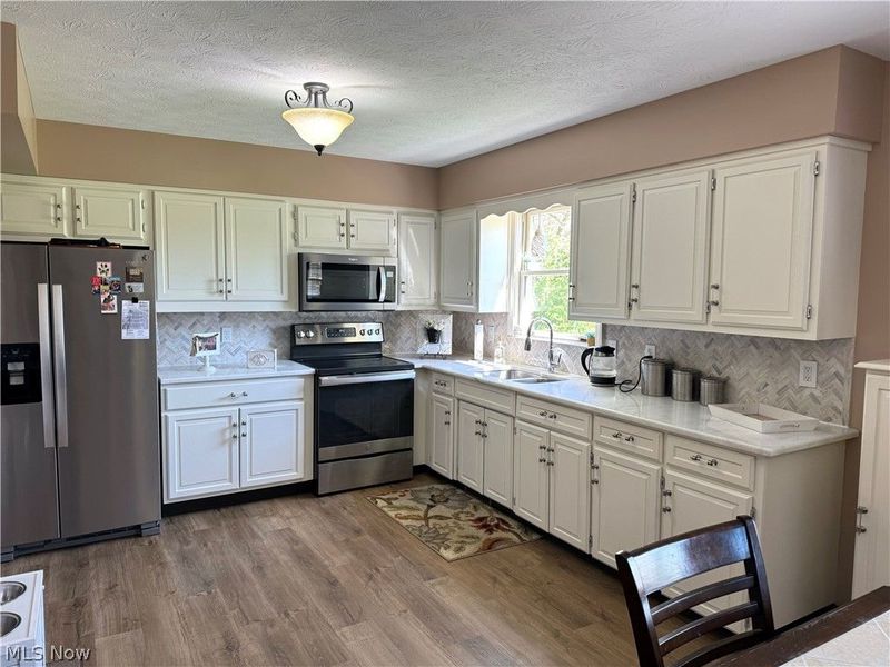 3906 Webb Road, Ravenna, OH 44266 Photo 4