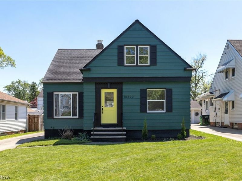 10620 Raymond Avenue, Garfield Heights, OH 44125 Photo 2