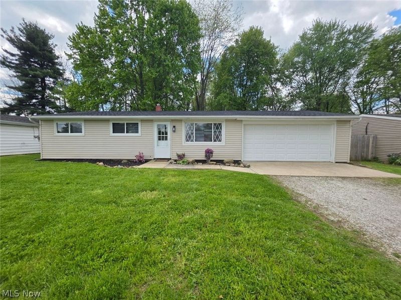 3070 Polly Road, Ravenna, OH 44266 Photo 2