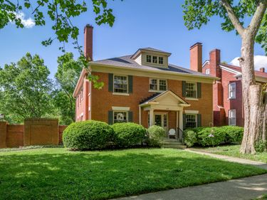 137 Sycamore Road, Lexington, KY 40502