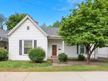 1215 High Street, Paris, KY 40361