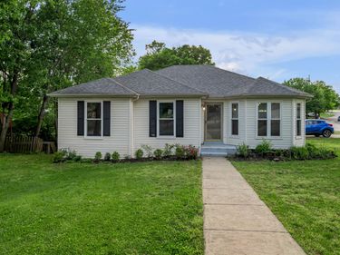 400 Forest Hill Drive, Lexington, KY 40509