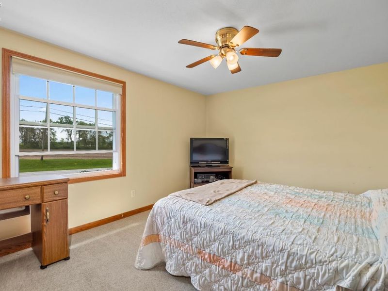 2132 E Cole Road, Fremont, OH 43420 Photo 25