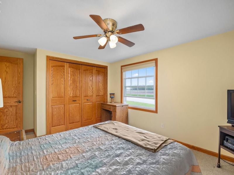2132 E Cole Road, Fremont, OH 43420 Photo 28