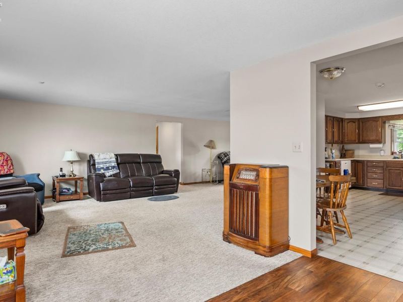 2132 E Cole Road, Fremont, OH 43420 Photo 3