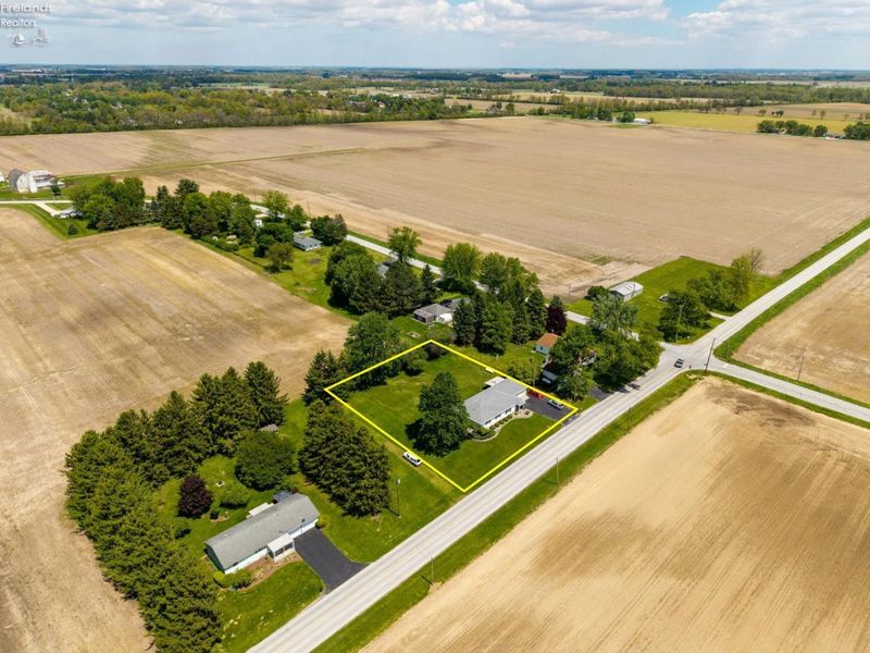 2132 E Cole Road, Fremont, OH 43420 Photo 45
