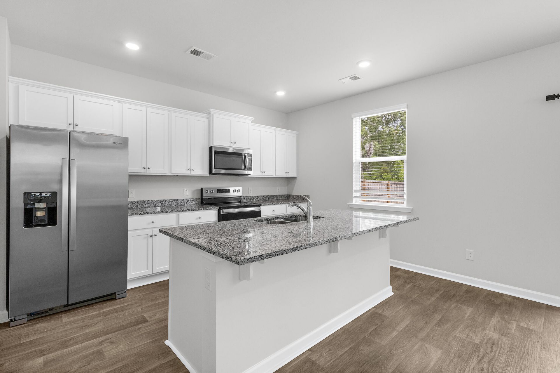 218 Maple Hill Drive Photo 11