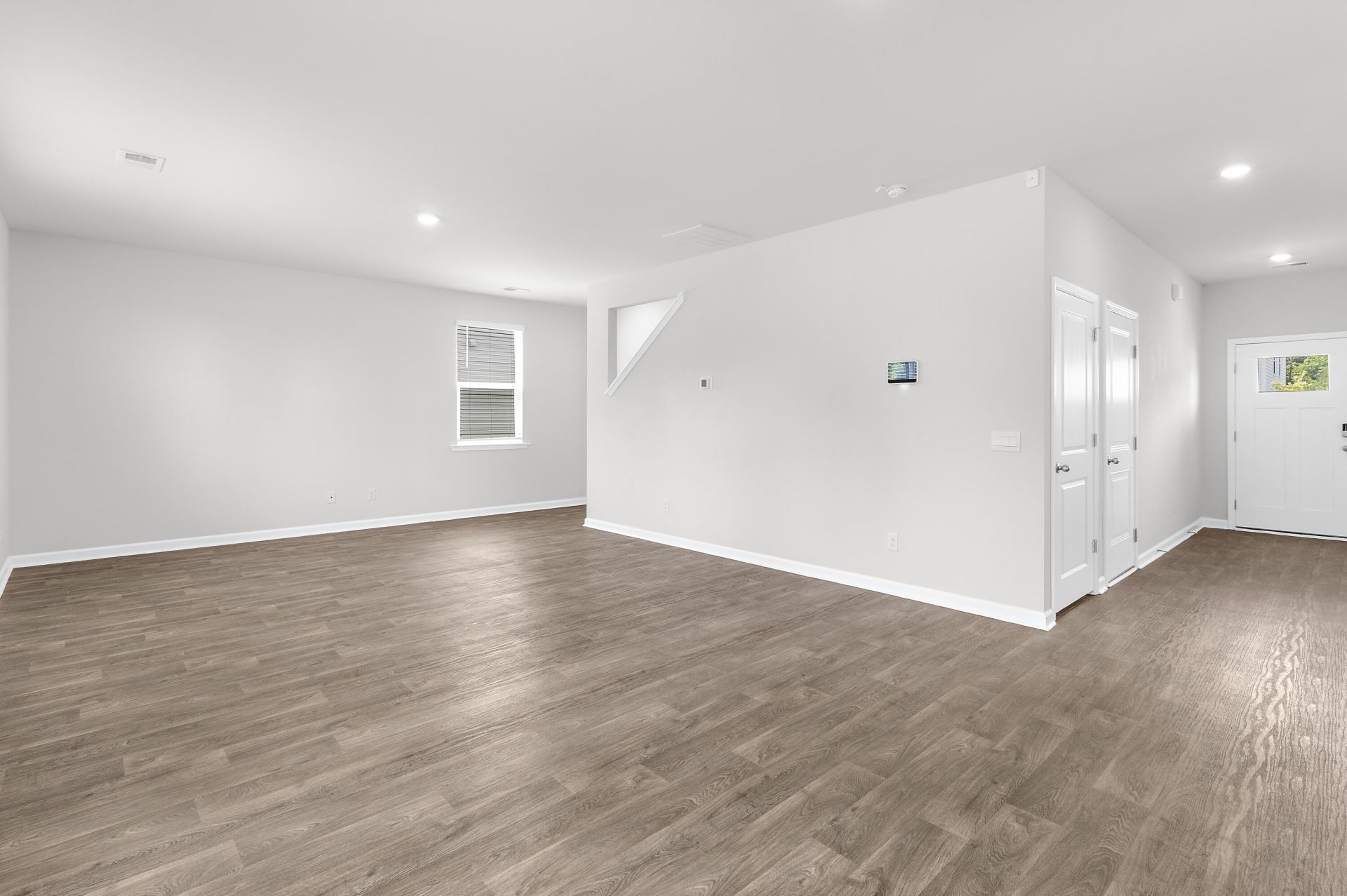 218 Maple Hill Drive Photo 14