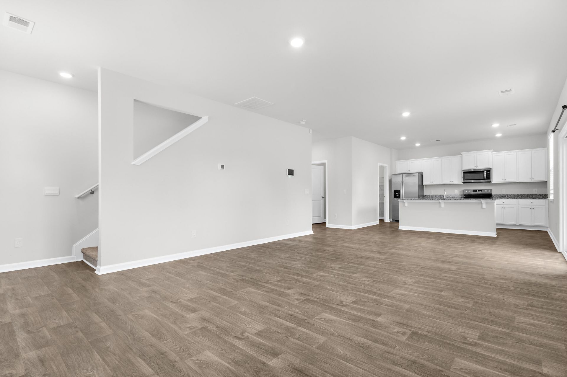 218 Maple Hill Drive Photo 15