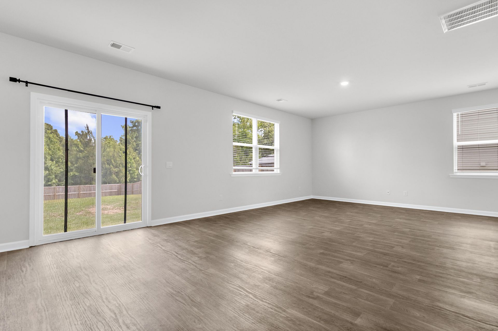 218 Maple Hill Drive Photo 16
