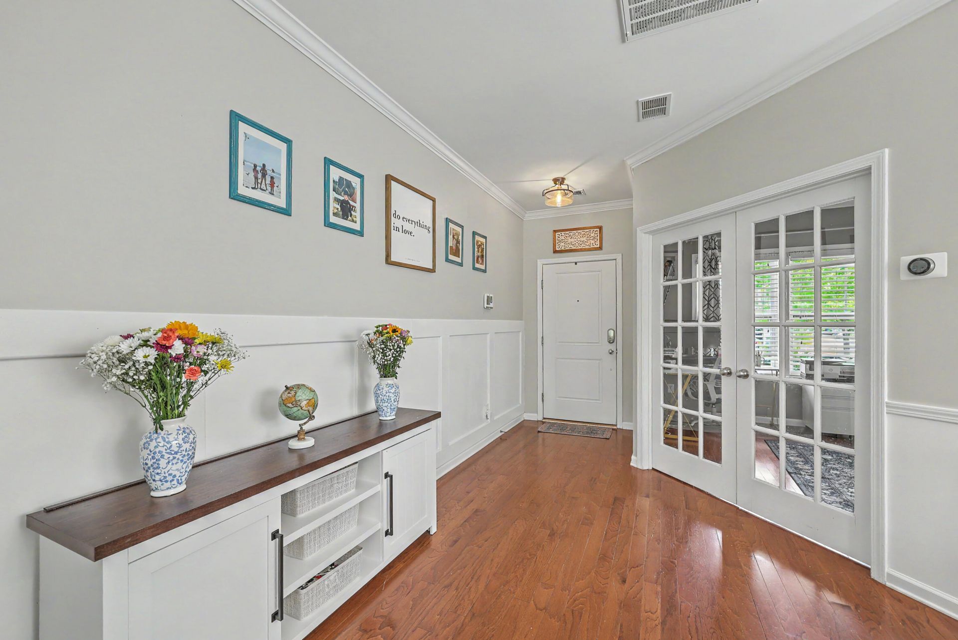 106 Medford Drive Photo 5