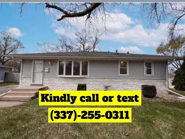 6324 Perry Avenue N, Brooklyn Center, MN 55429