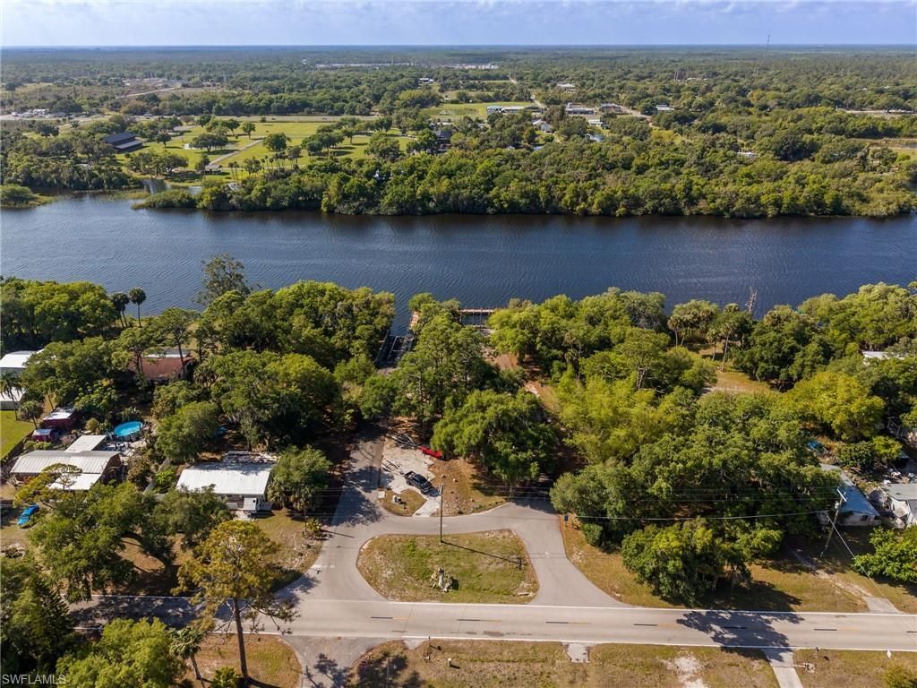 17290 Rewis Rd , Alva, FL 33920 Photo