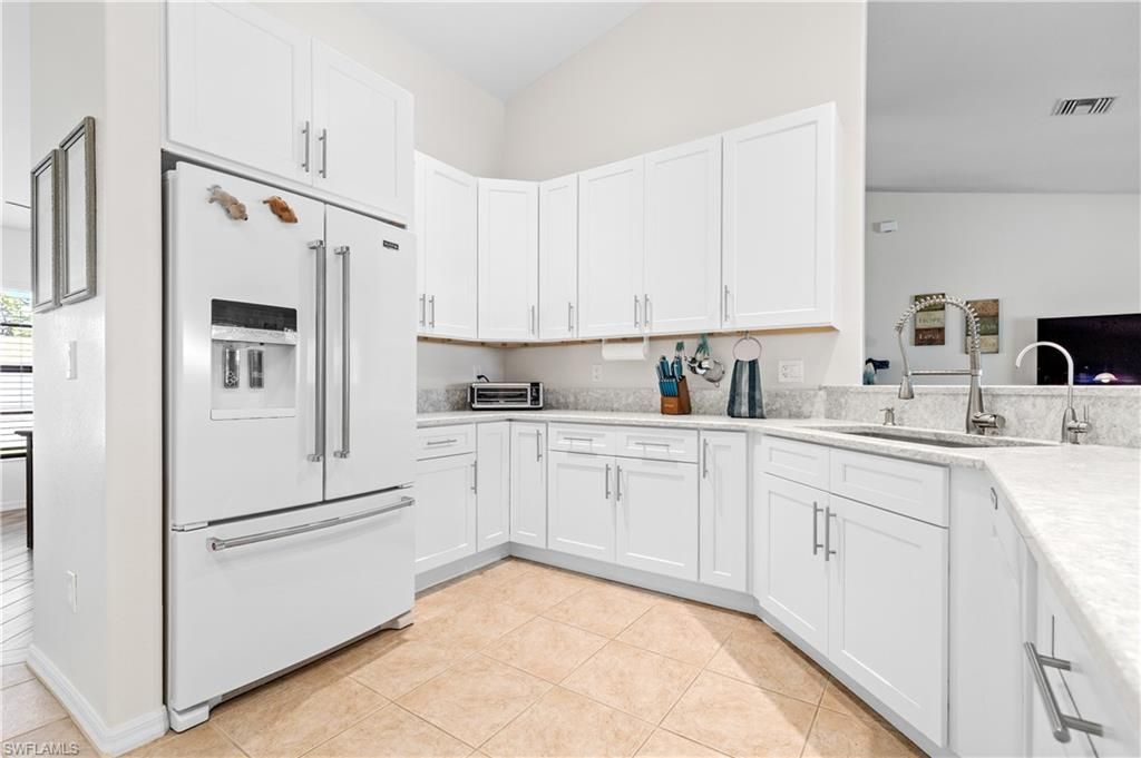 3810 NW 46th St, Cape Coral, FL 33993 Photo