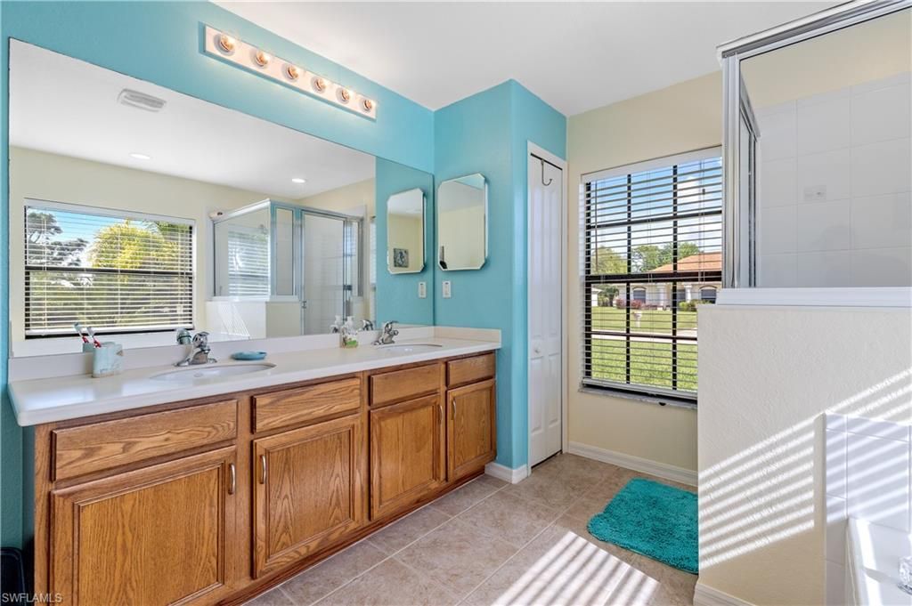 3810 NW 46th St, Cape Coral, FL 33993 Photo