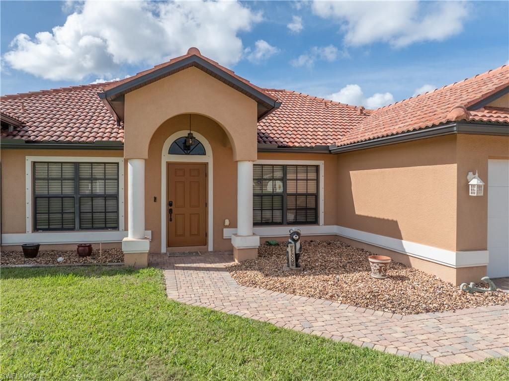 3810 NW 46th St, Cape Coral, FL 33993 Photo