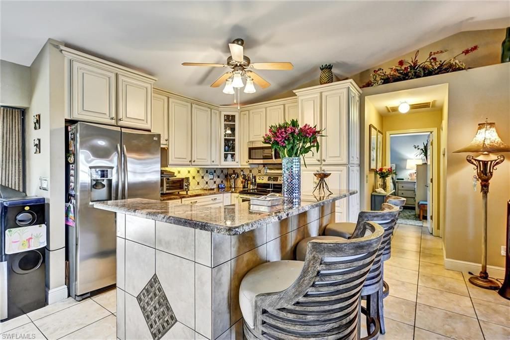 2442 SW Embers Ter, Cape Coral, FL 33991 Photo