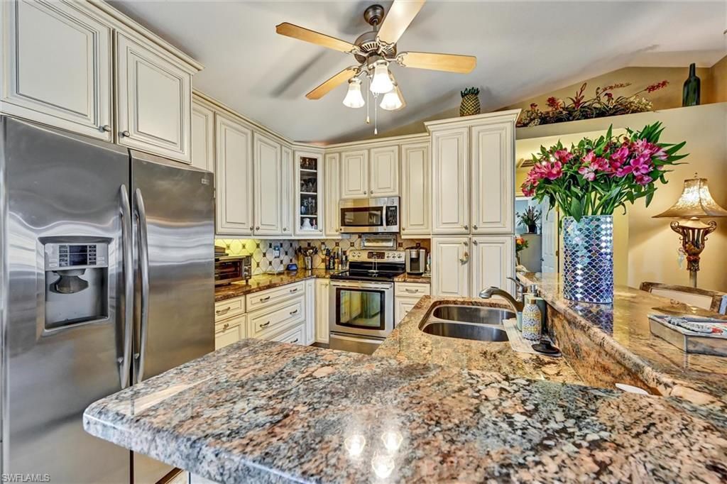 2442 SW Embers Ter, Cape Coral, FL 33991 Photo