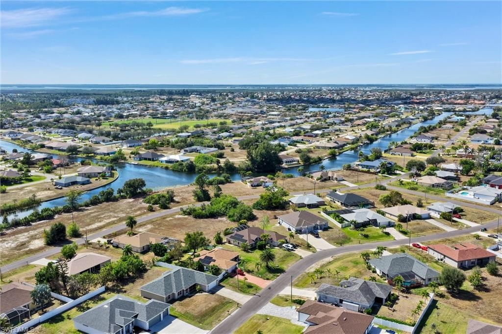 2442 SW Embers Ter, Cape Coral, FL 33991 Photo