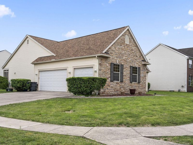 5738 Little Red Rover Street , Groveport, OH 43125 Photo 5