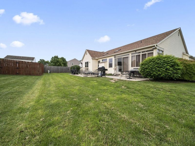 5738 Little Red Rover Street, Groveport, OH 43125 Photo 7