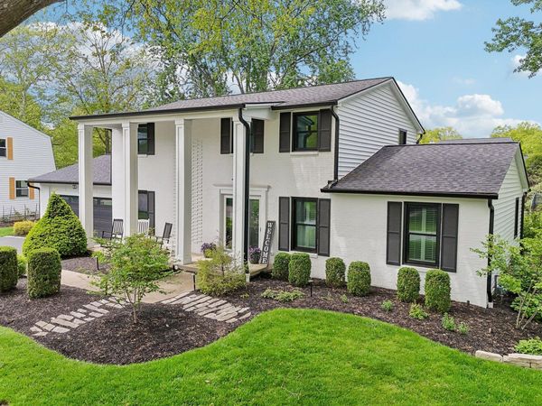 908 Colony Way , Columbus, OH 43235