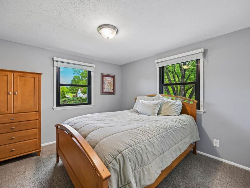 908 Colony Way , Columbus, OH 43235 Photo 25