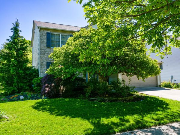 4074 Treebrook Drive , Hilliard, OH 43026