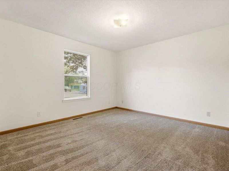 329 Wooster Road , Mount Vernon, OH 43050 Photo 12