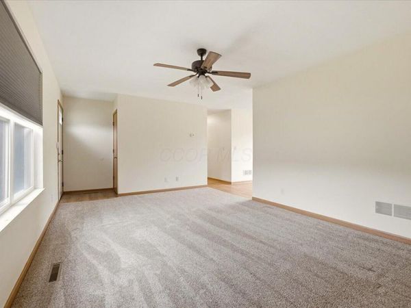 329 Wooster Road , Mount Vernon, OH 43050