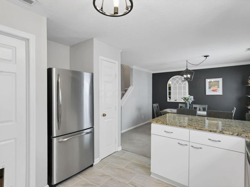 27 W Lincoln Street, Columbus, OH 43215 Photo 18