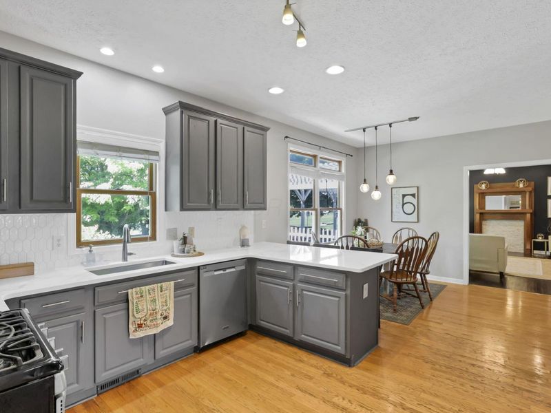104 Grand Pointe Drive, Hebron, OH 43025 Photo 18