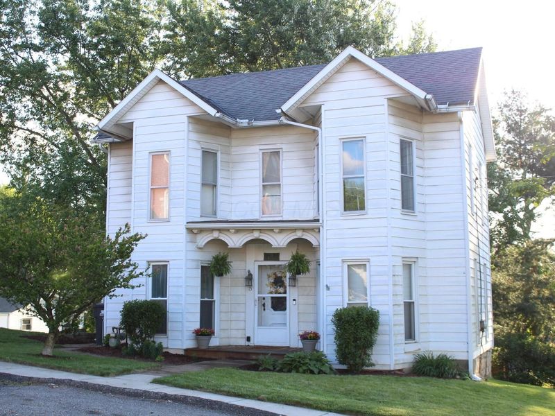 15 Southwest Street, Thornville, OH 43076 Photo 1