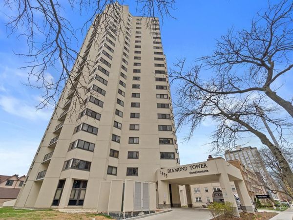 1633 Prospect AVENUE, Unit 4C, Milwaukee, WI 53202