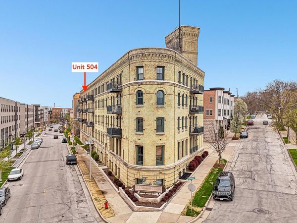 1818 Water STREET, Unit 504, Milwaukee, WI 53202