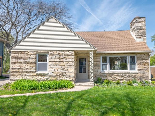 8031 Whitney ROAD, Fox Point, WI 53217