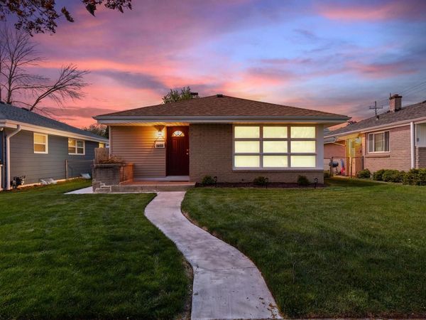 4749 79th STREET, Milwaukee, WI 53218