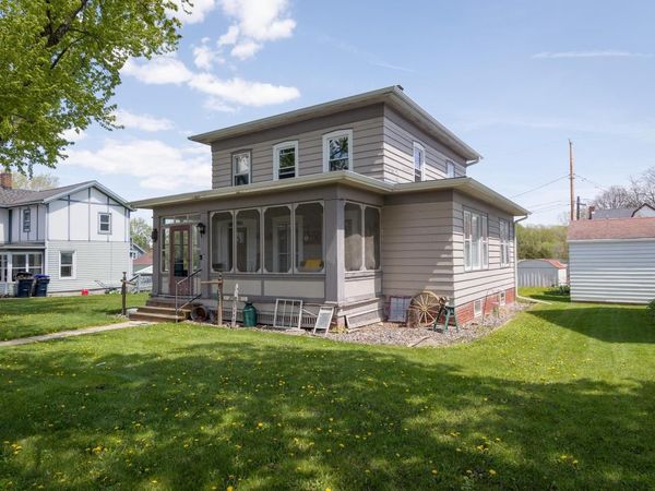 121 Cedar STREET, Horicon, WI 53032