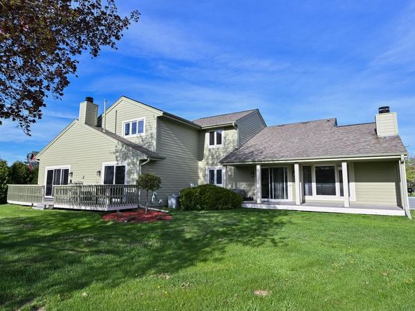 W167N11167 Queens COURT, Unit W167N11169, Germantown, WI 53022