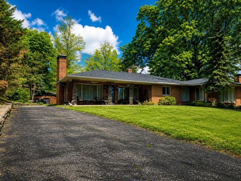 410 Compton Road, Wyoming, OH 45215 Photo 2