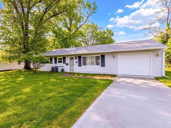 1019 W Main, Loveland, OH 45140