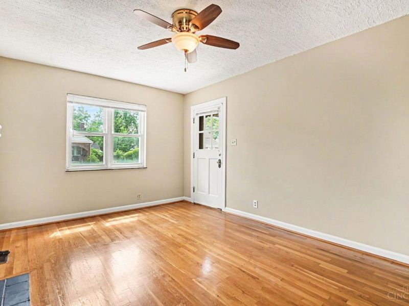 3826 Superior Avenue, Silverton, OH 45236 Photo 3
