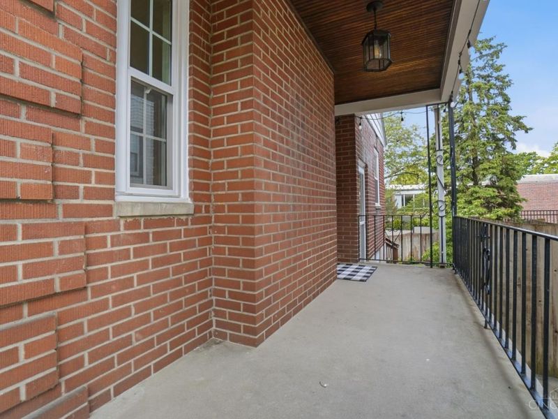 3507 Victoria Place, Cincinnati, OH 45208 Photo 3